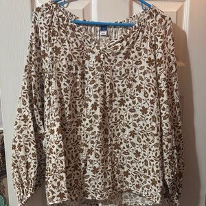 Old Navy Floral Print Blouse in Brown and Cream Size Medium